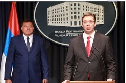 Vučić zamolio Dodika da razmotri odluku o referendumu