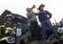 DAN I GODINE POSLE: Džordž Buš na ruševinama Svetskog trgovinskog centra...<br><br>fotografije: reuters